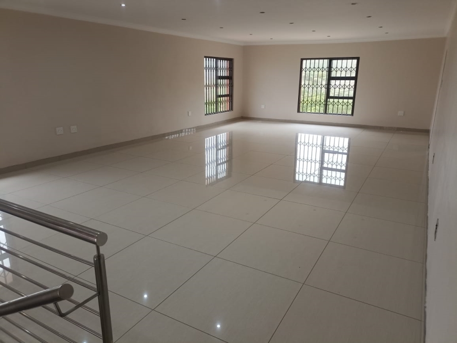 8 Bedroom Property for Sale in De Bakke Western Cape